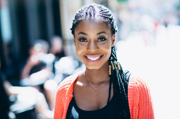 melhores acessórios para cabelos afros estilosos