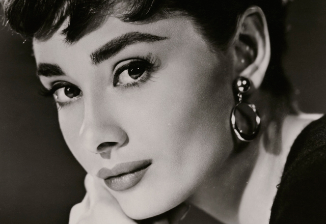 audrey hepburn cabelo
