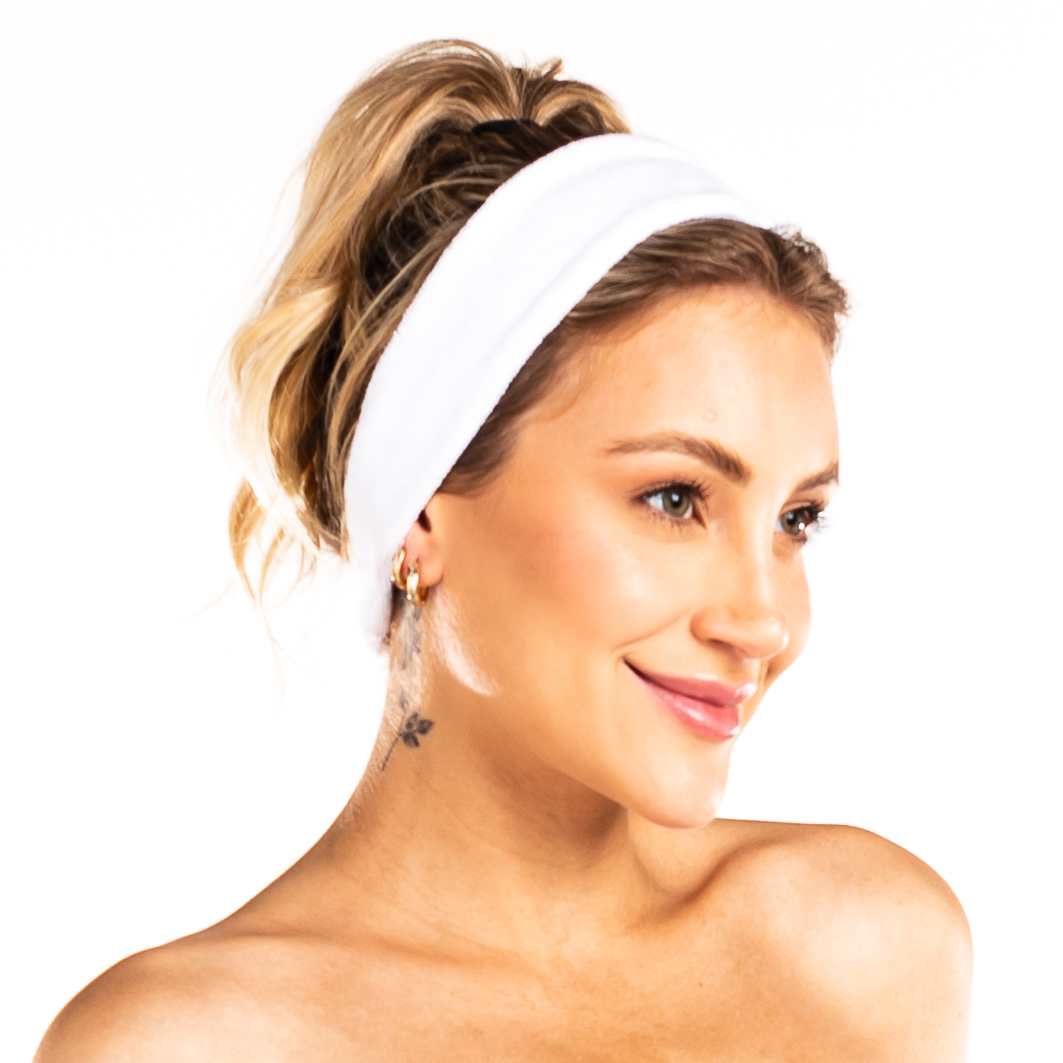 Bandana Boho e Y2K: Como Adotar as Tendências no Seu Cabelo