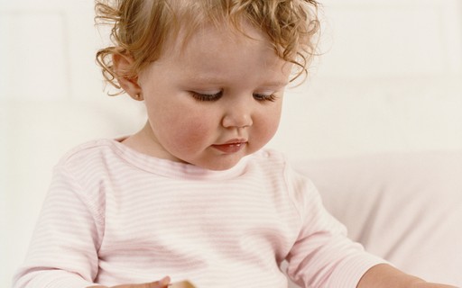 melhores penteados para bebe cabelo cacheado