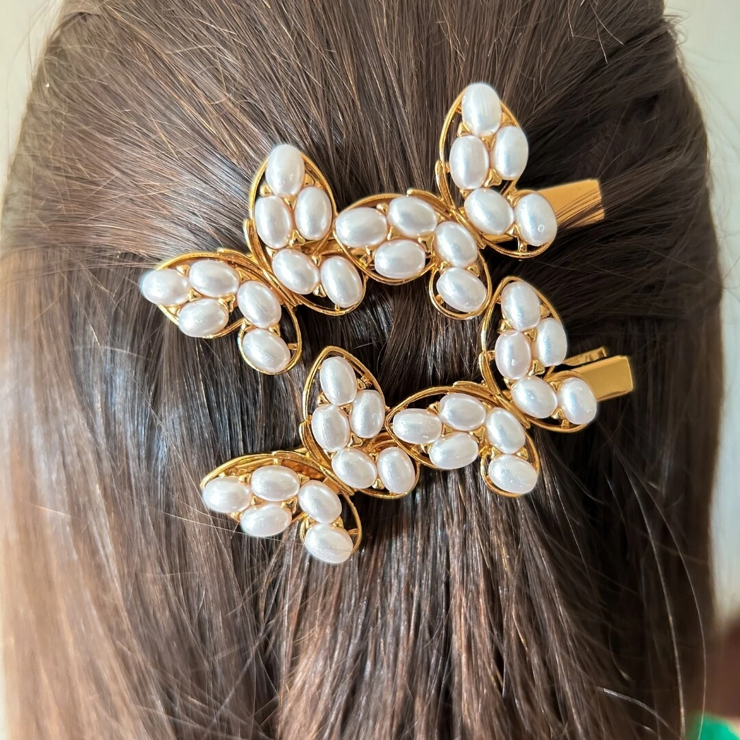 1. Como usar bico de pato para prender cabelo: dicas práticas.
2. Bico de pato vs. presilha: qual a melhor escolha para seu cabelo?
3. Guia completo: tipos de bico de pato e seus usos.
4. DIY: Crie seus próprios acessórios com bico de pato.
5. Bico de pato: o acessório essencial para salões de beleza.