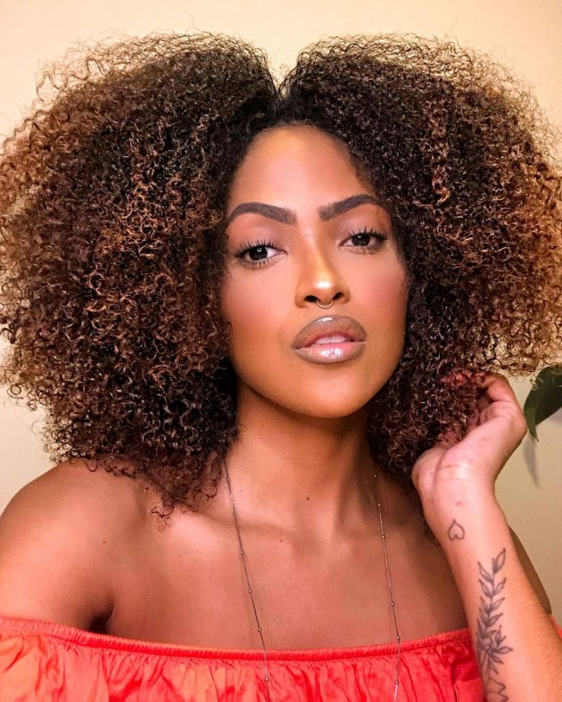 Low Poo e No Poo para Cabelos 4A: Qual a Melhor Técnica para Você?