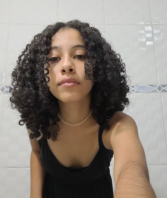 Top 5 Óleos Vegetais para Nutrir e Hidratar Seu Cabelo 4A Profundamente