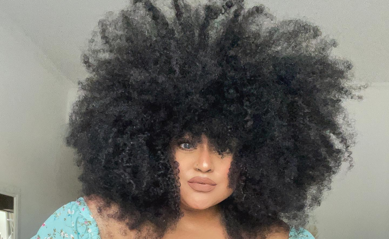 Umectação e Hidratação: O Segredo para um Cabelo 4C Saudável