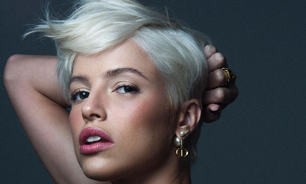 Descubra o Corte Ideal para o Seu Rosto: Análise do Formato Hexagonal de Agatha Moreira