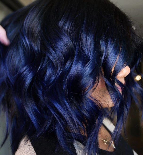 Evite o Verde: Dicas de Neutralização Antes de Pintar o Cabelo de Azul