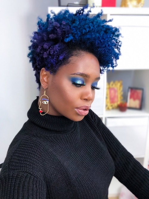 Kamaleão Color Azulão: Resenha e Aplicação em Cabelos Cacheados