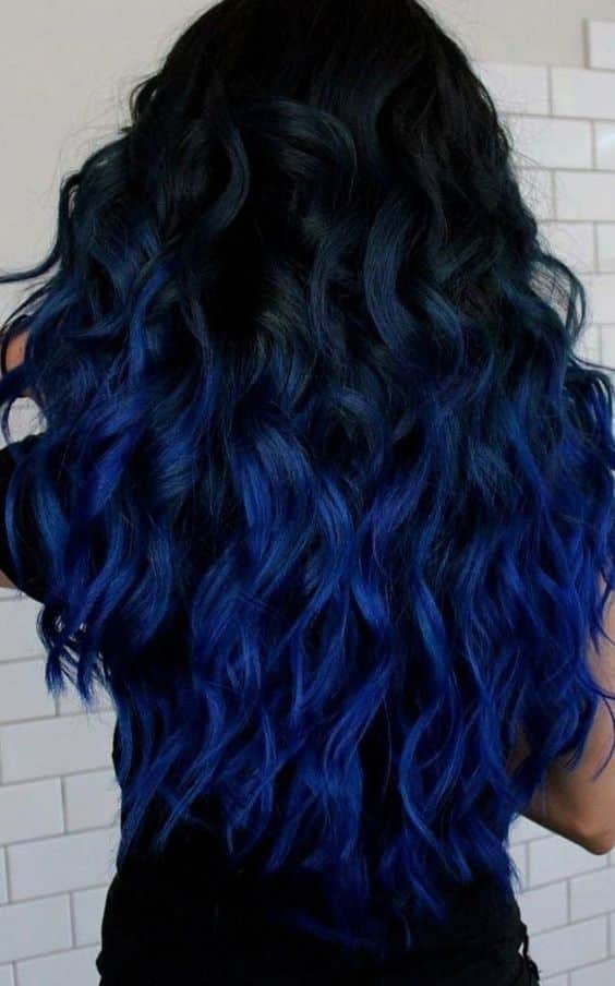 Guia Completo de Descoloração para Cabelo Azul nas Pontas