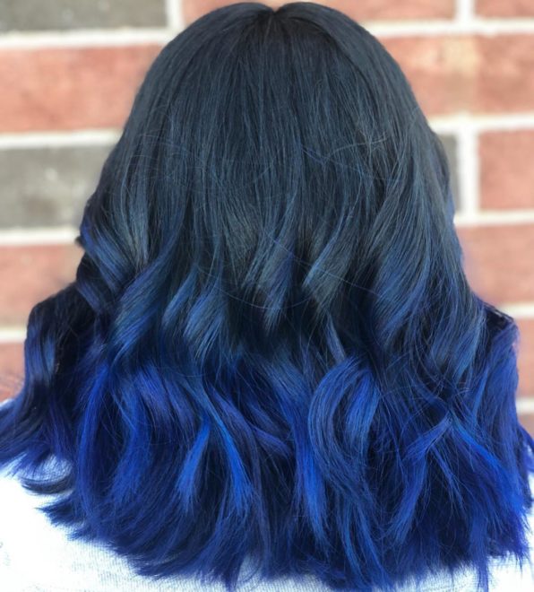 Ombré Hair Azul vs. Dip Dye: Qual Técnica Escolher?