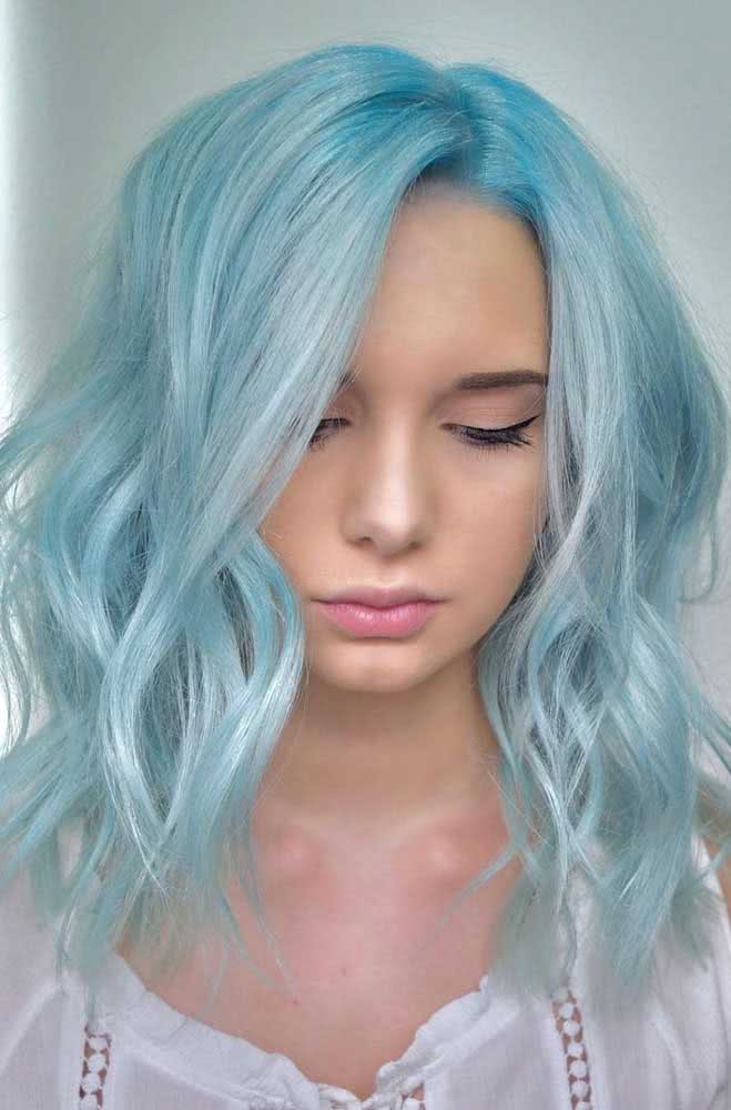 Ombré Hair Azul: A Tendência de Baixa Manutenção para Fios Fantasia