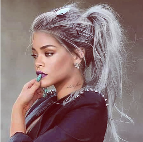 Morena Iluminada Platinada: A Tendência para Disfarçar Cabelos Brancos com Estilo