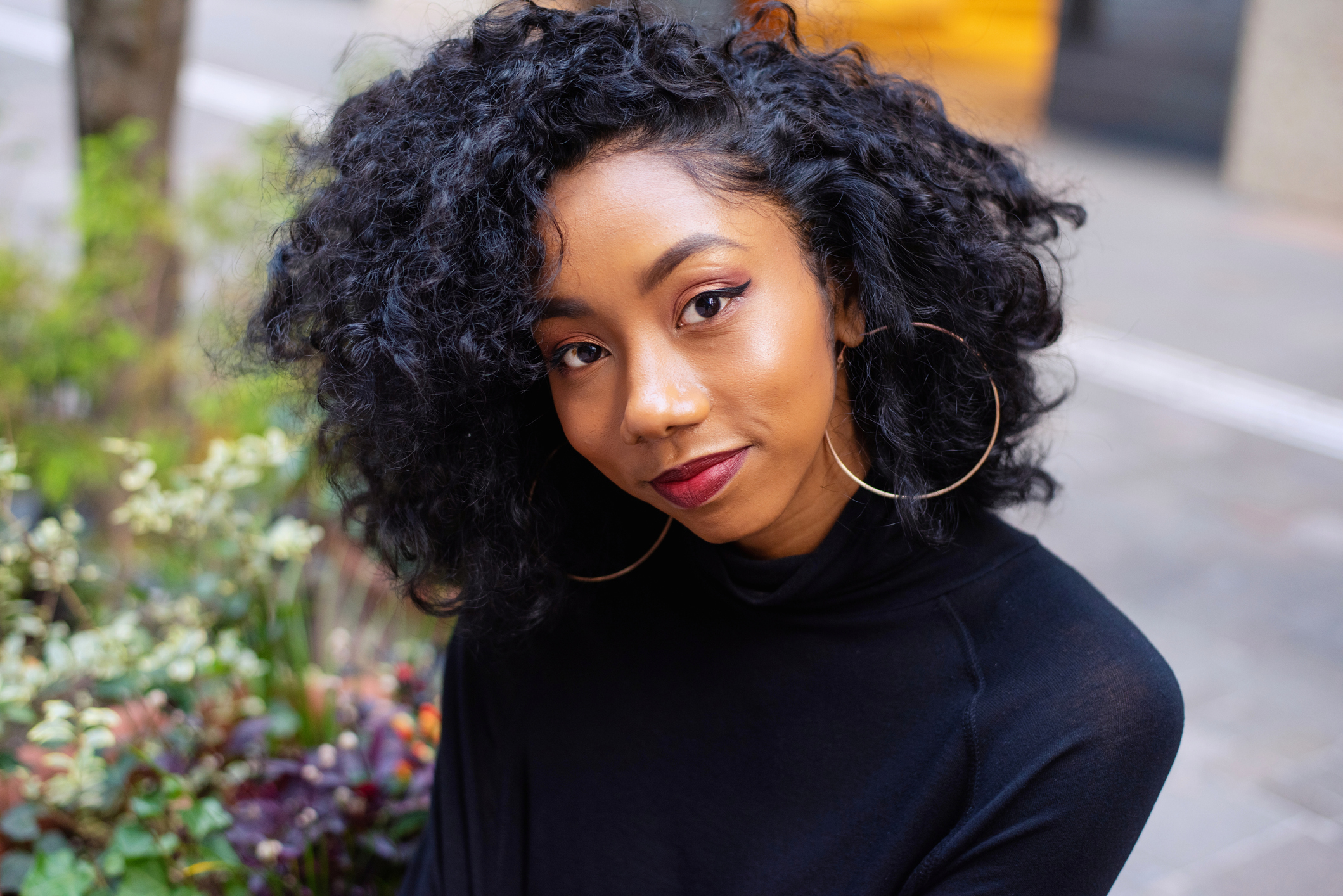 Guia Completo: Como Cuidar do Cabelo Cacheado Pós-Corte em Camadas