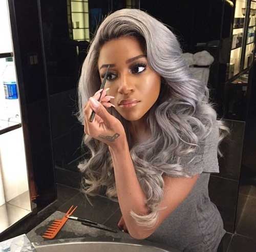 Guia completo: Charcoal Hair para morenas