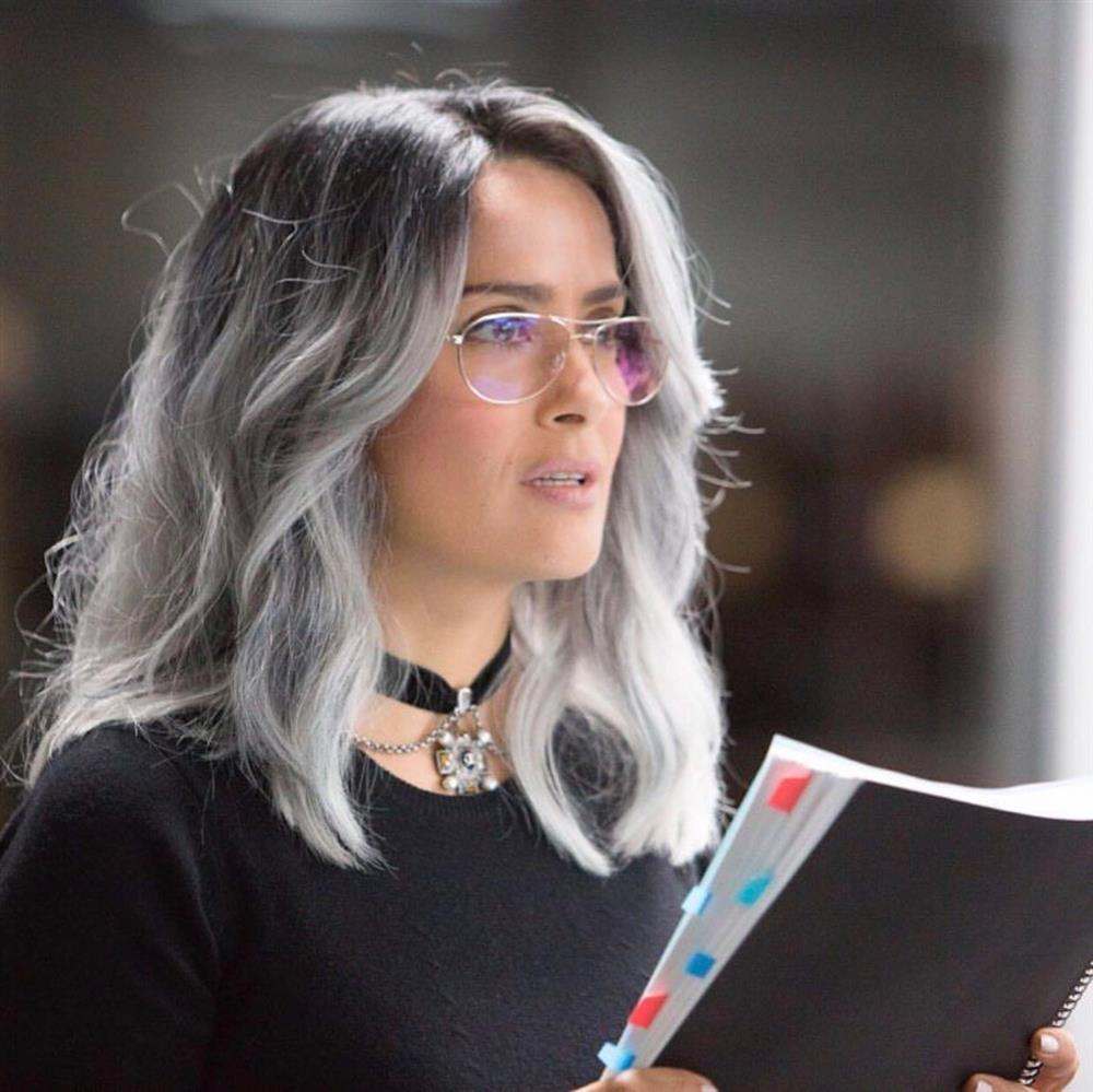 Morena Platinada: O guia definitivo para um visual de alto impacto