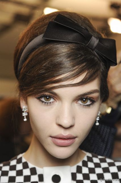 cabelo curto anos 60