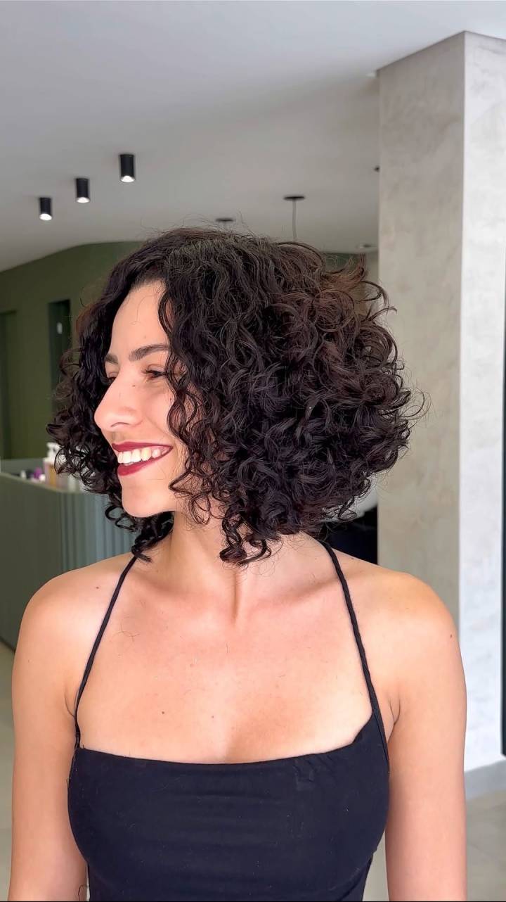 cabelo curto cacheado crespo chanel