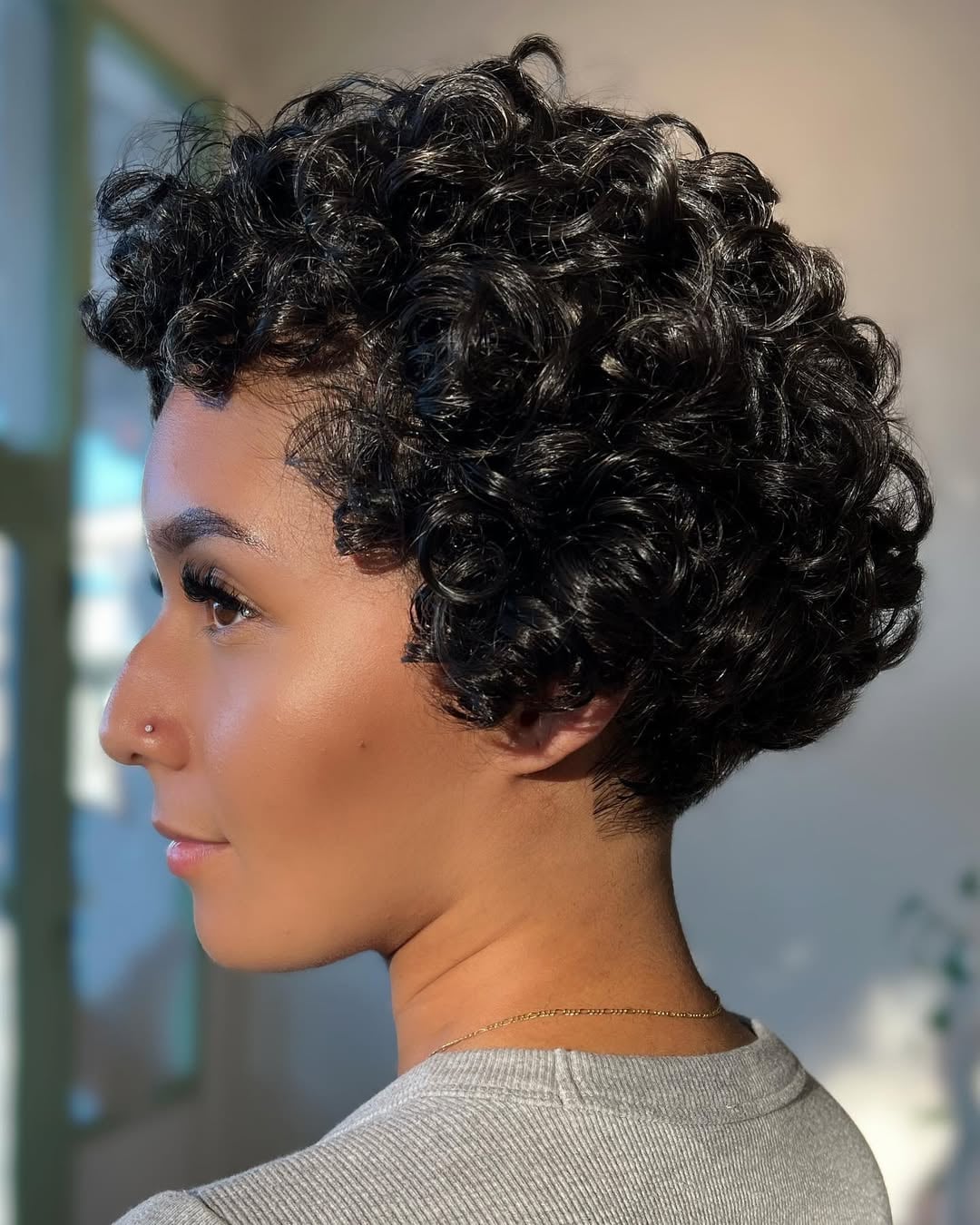 cabelo curto cacheado crespo chanel