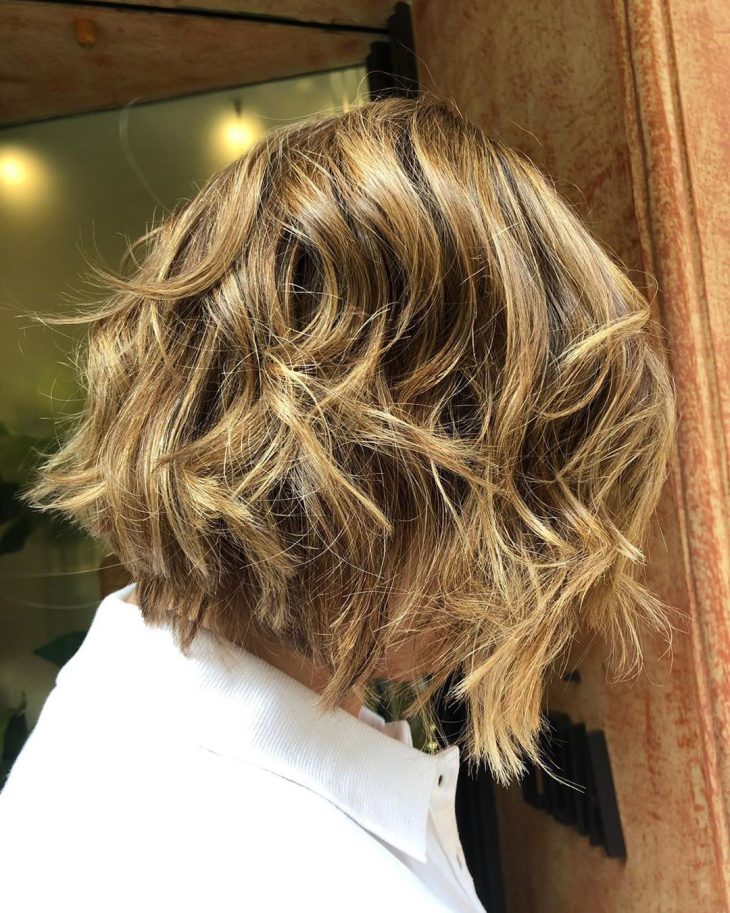 Ombré Hair Mel em Cabelos Curtos: Guia Completo de Tons e Cuidados