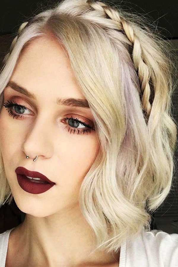 Messy Hair: O Guia Completo para o Efeito Despojado em Cabelos Curtos Loiros