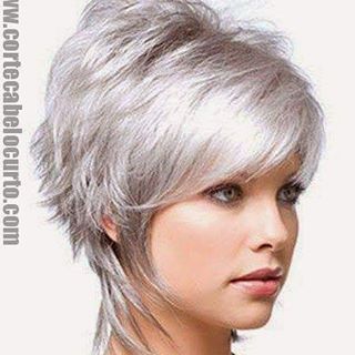 Cabelo Curto Platinado