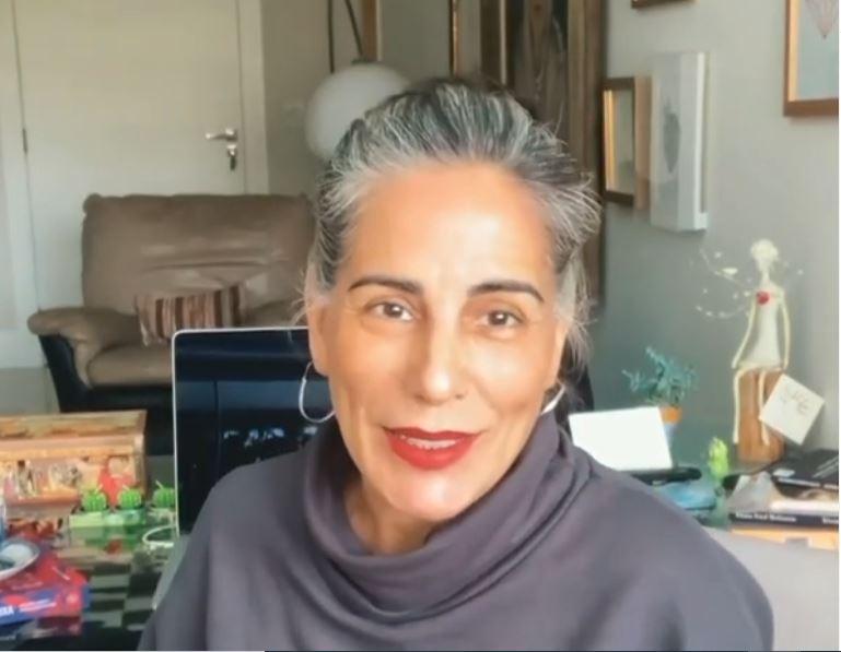 Guia completo dos cortes de cabelo da Glória Pires para cada fase