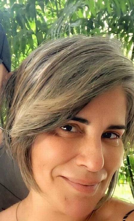 Guia completo dos cortes de cabelo da Glória Pires para cada fase