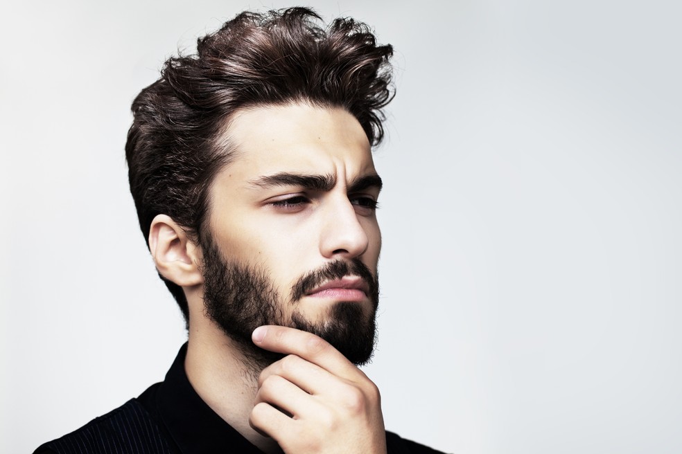 cabelo masculino com frizz como resolver