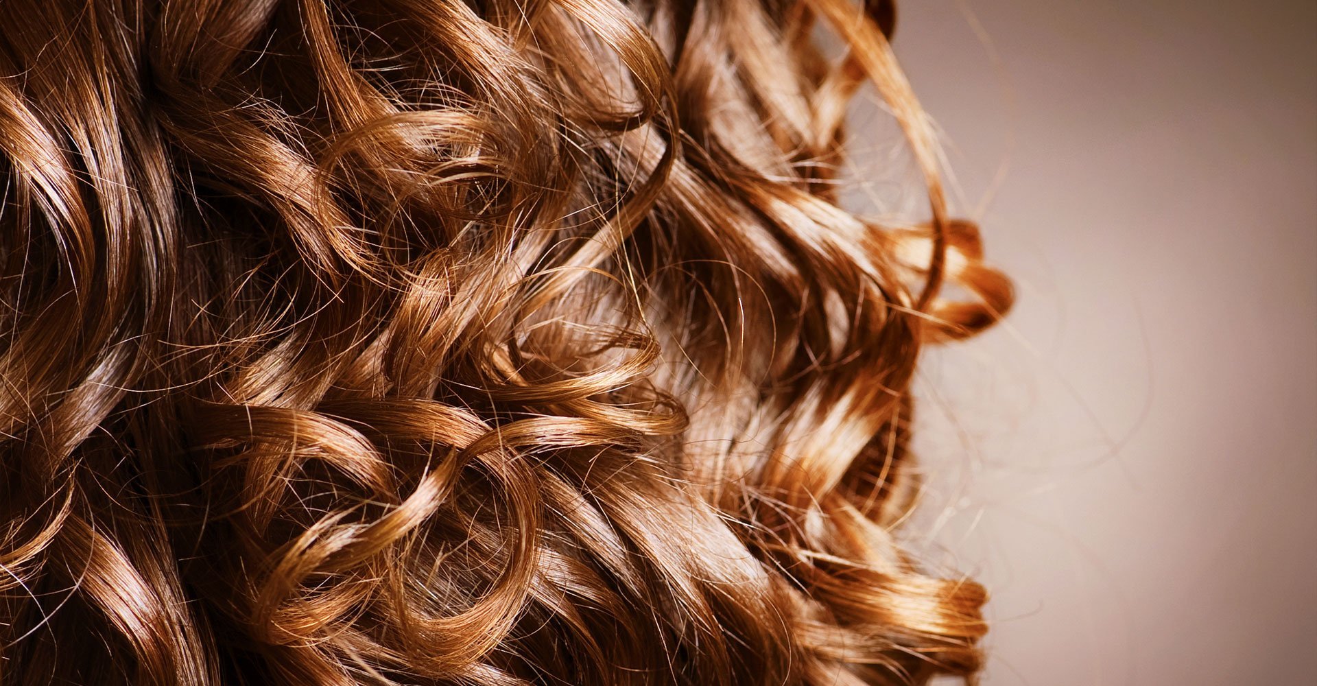 Testador virtual de coloração: Sua ferramenta para o loiro dourado perfeito