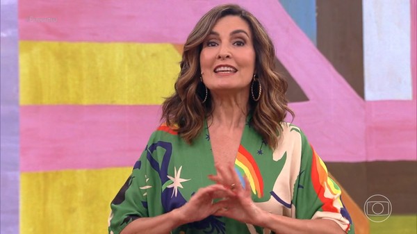 Cabelo Ondulado e Hidratado: A Rotina Noturna de Fátima Bernardes