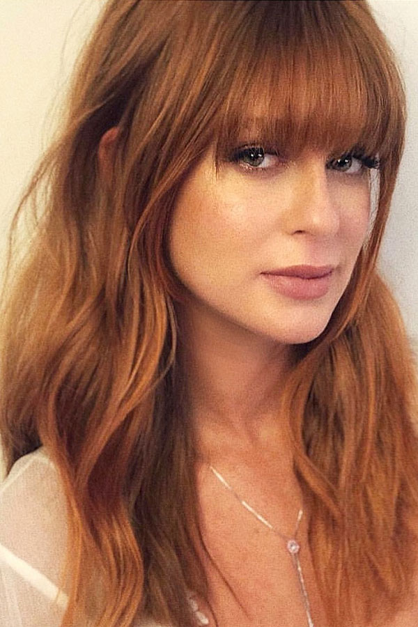 French Bob com Franja: Elegância e Modernidade em um Só Corte