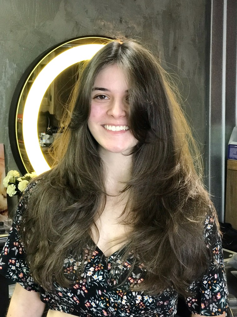 como afinar cabelo grosso em casa sem corte