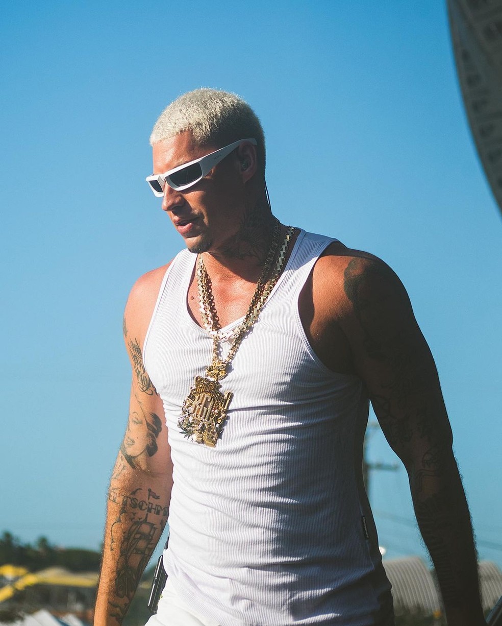 Guia Completo de Cuidados para Manter o Cabelo Nevou Feminino Saudável