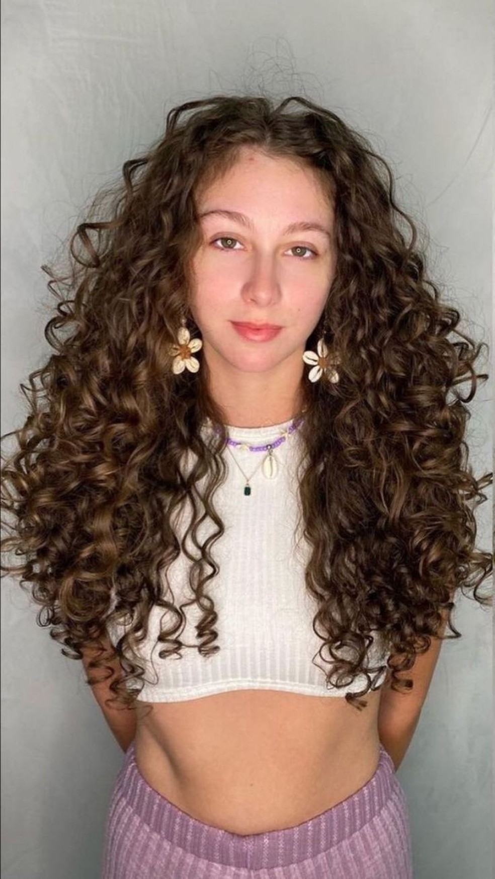 cabelo feminino ondulado corte