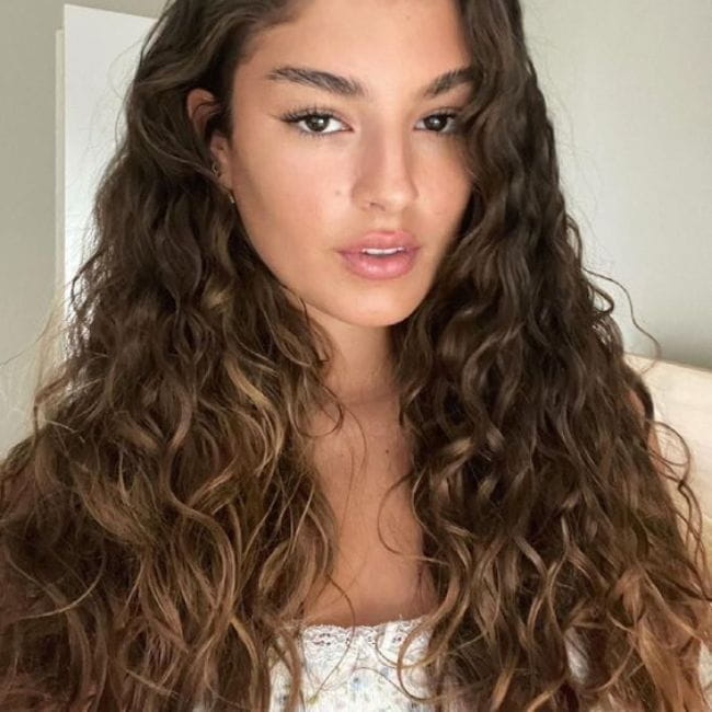 cabelo feminino ondulado grande