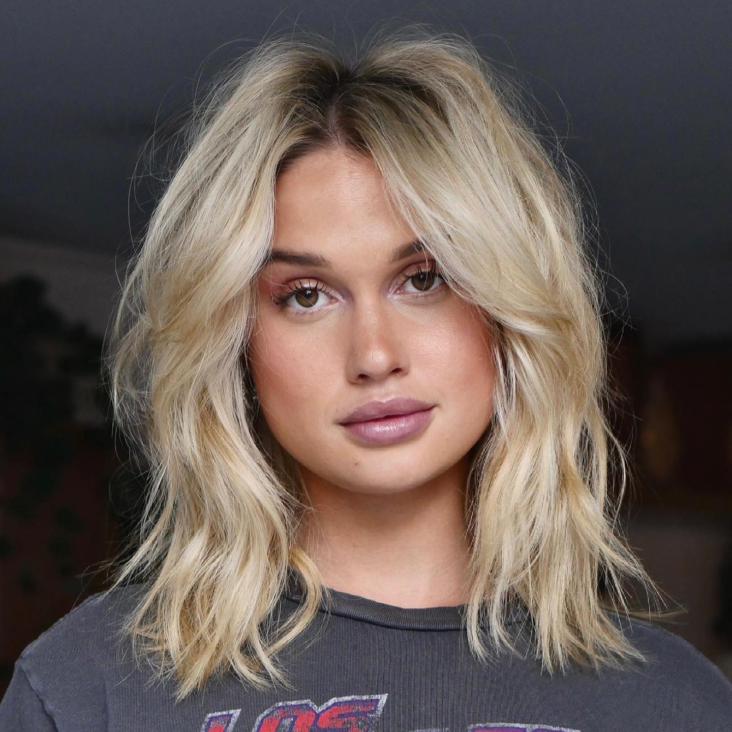 Guia Completo: Como Finalizar o Cabelo Repicado Anos 90 para Volume Máximo