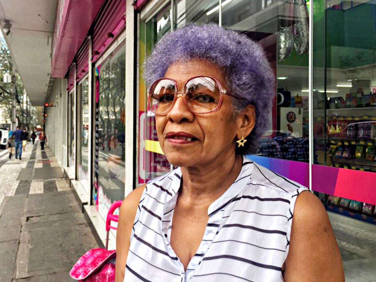 Manutenção do Cabelo Violeta: Dicas Essenciais para Manter a Cor Vibrante