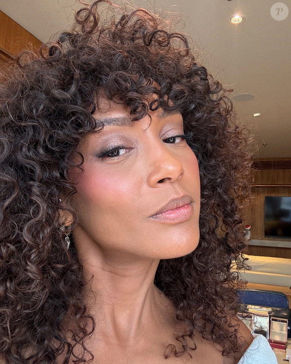 cabelo frisado natural