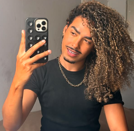 Cabelo Cacheado Masculino: Desvendando as Curvaturas 2C