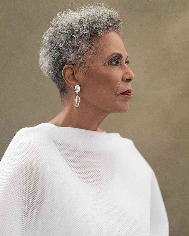 Cabelo Joãozinho Feminino