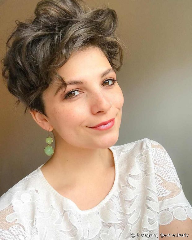 Guia Completo: Como Escolher o Pixie Cut Ondulado Ideal para Seu Rosto