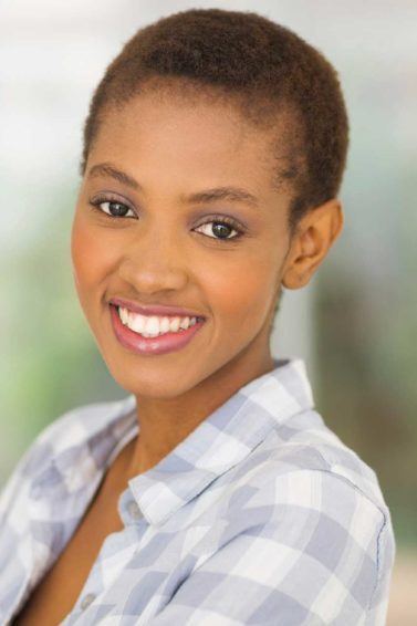 Desvendando o Pixie Cut: Vantagens e Desvantagens para Cabelos Ondulados