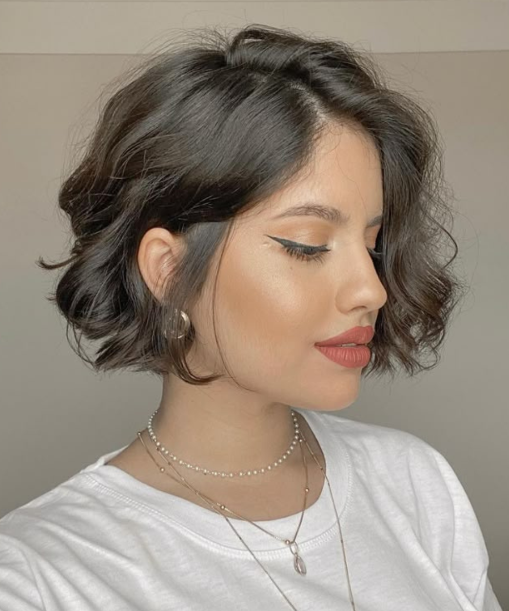 Cabelo Joãozinho Ondulado com Franja: Inspirações e Dicas de Estilo