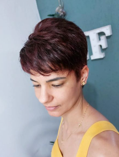 Cabelo Joãozinho Ondulado com Franja: Inspirações e Dicas de Estilo