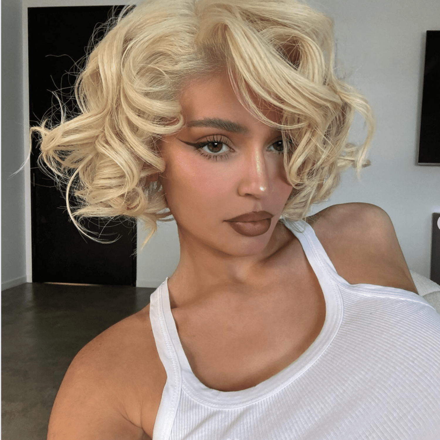 Guia Completo: Como Replicar as Ondas Perfeitas de Kylie Jenner