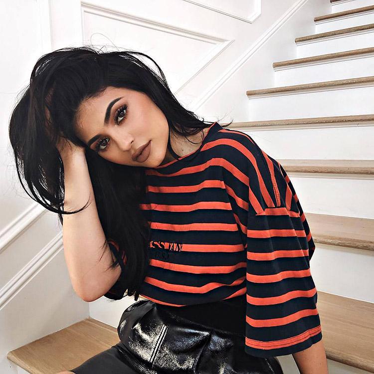 Corte Bob Curto: Inspire-se no Novo Visual de Kylie Jenner para 2026