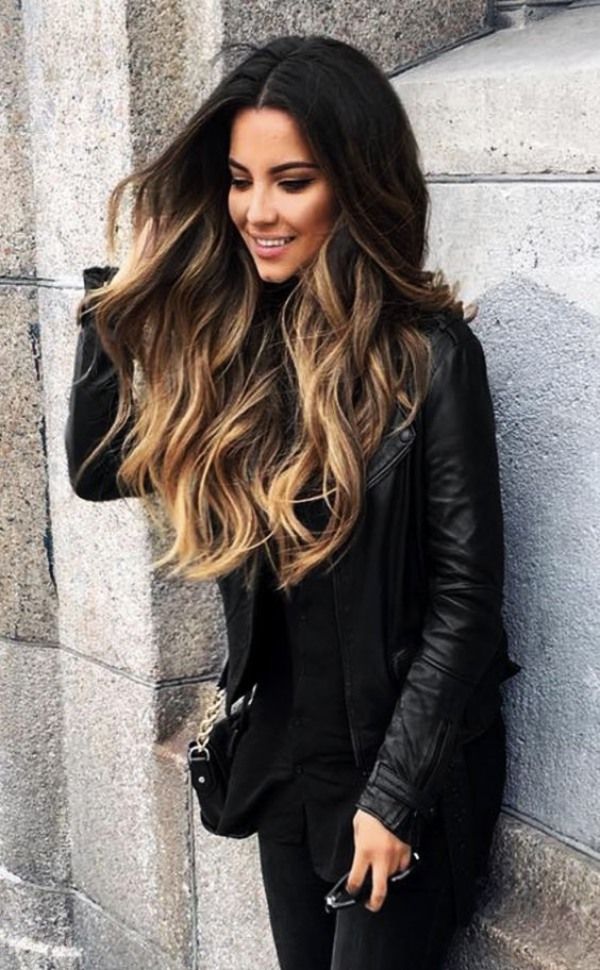 Inspirações de Mechas Californianas Azuis: Do Pastel ao Cobalto