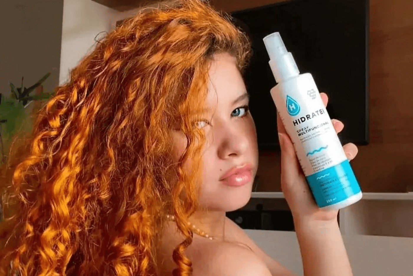 1. O Guia Completo do Louro Escuro Acobreado: Tons e Aplicações
2. Como Manter a Cor Louro Escuro Acobreado Vibrante por Mais Tempo
3. Descubra as Melhores Marcas de Tintura para Louro Escuro Acobreado
4. Louro Escuro Acobreado: A Cor Perfeita para Rejuvenescer o Visual
5. DIY: Como Pintar o Cabelo de Louro Escuro Acobreado em Casa com Segurança