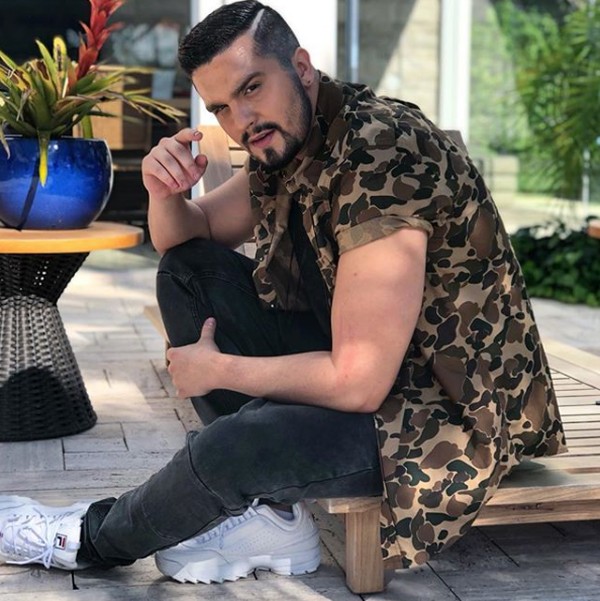 Por Trás do Estilo: Quem é Tony Siqueira