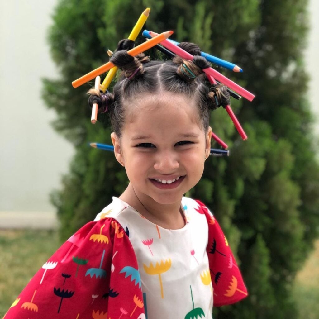 Cabelo Maluco Temático: Ideias Criativas de Comida e Personagens para Meninas