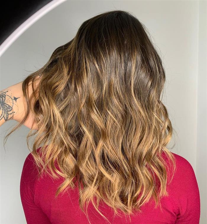 manutenção de cabelo médio com pontas